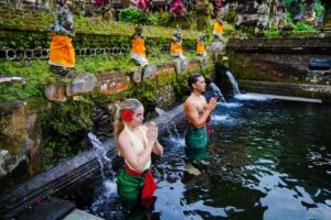 purification pura gunung kawi sebatu Tegallalang